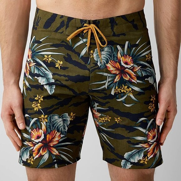 Billabong Hibiscus Camo Stretch Board Short Floral